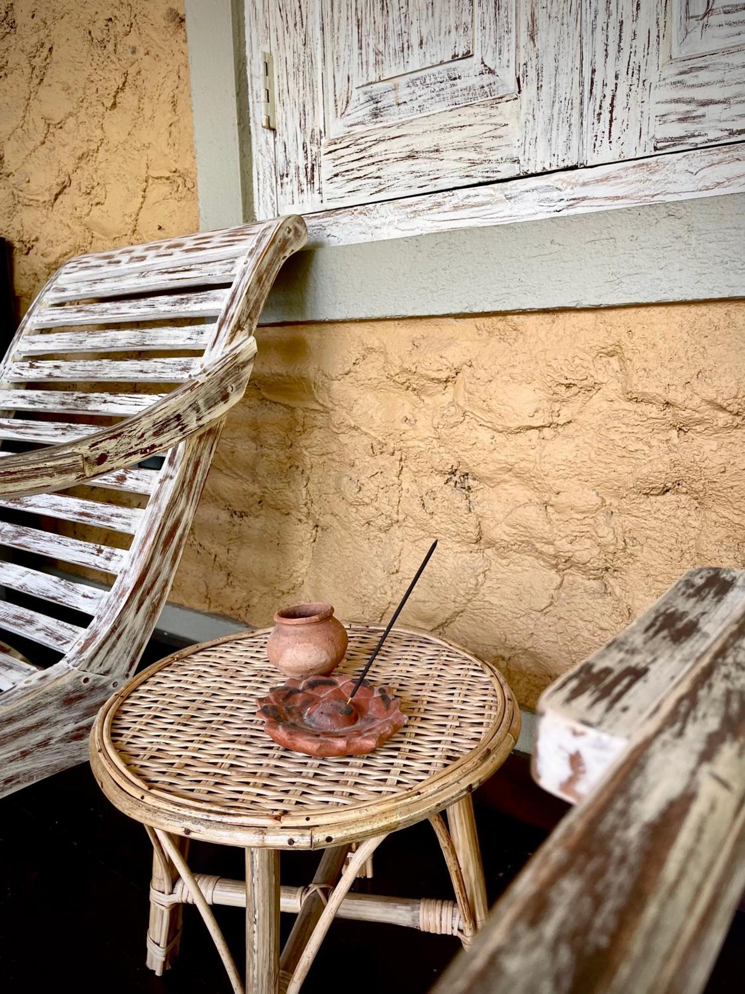 ホテル The Yard Hiriketiya ディックウェラ 部屋 写真